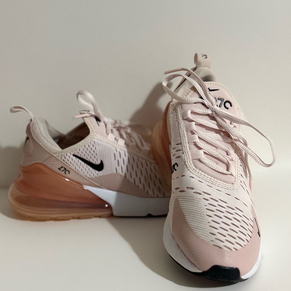 Nike Soft Pink Air Max 270 Sneakers